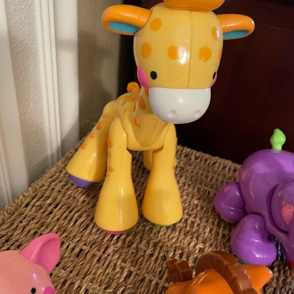 Fisher Price Animal Clickers Moveable Sensory Toys set of 5 - Picture 2 of 14